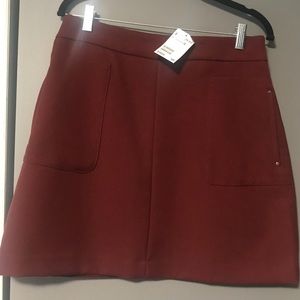 NEVER WORN burgundy mini skirt